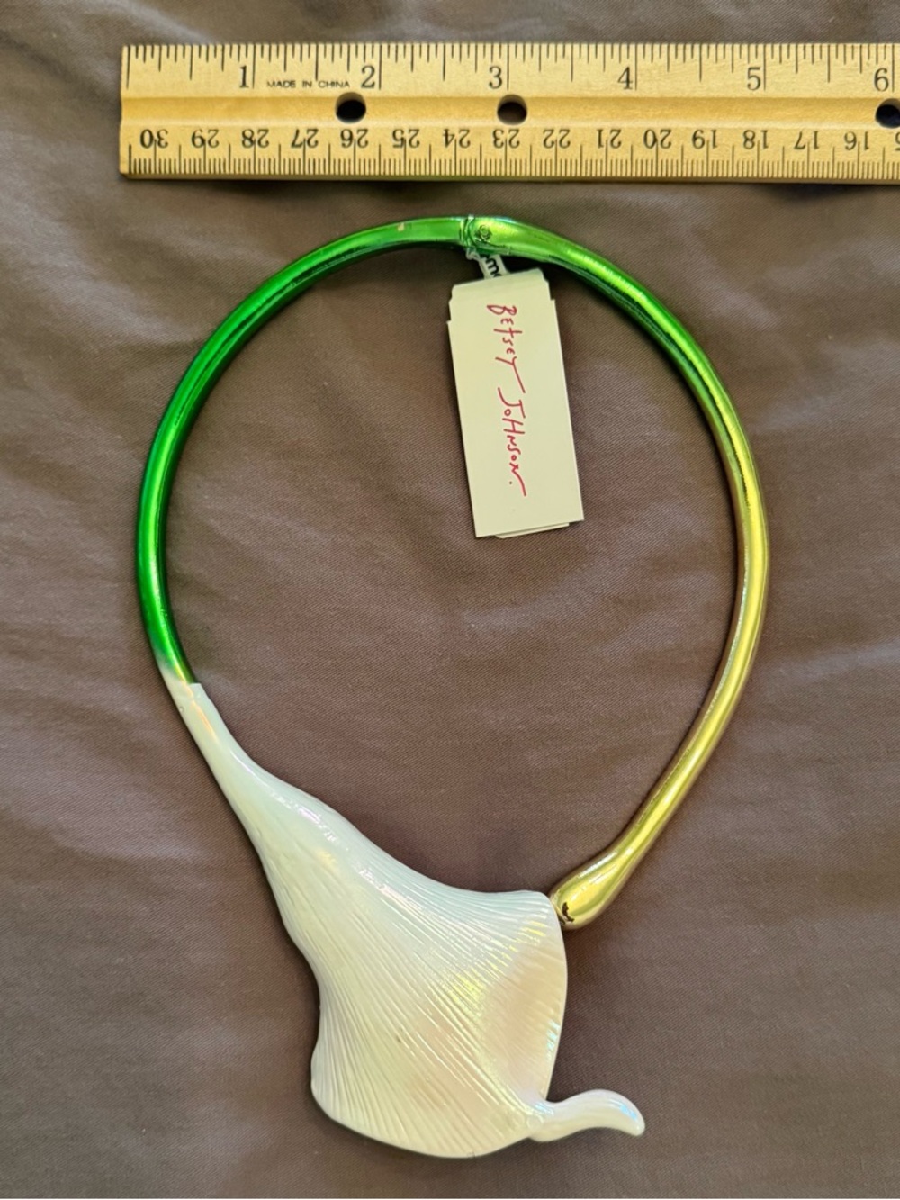 NEW NWT Betsey Johnson CALLA LILY COLLAR GREEN Flower Rhinestone Necklace - Picture 5 of 8